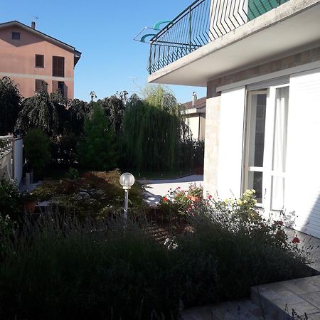 B&B Regina Busto Arsizio Extérieur photo