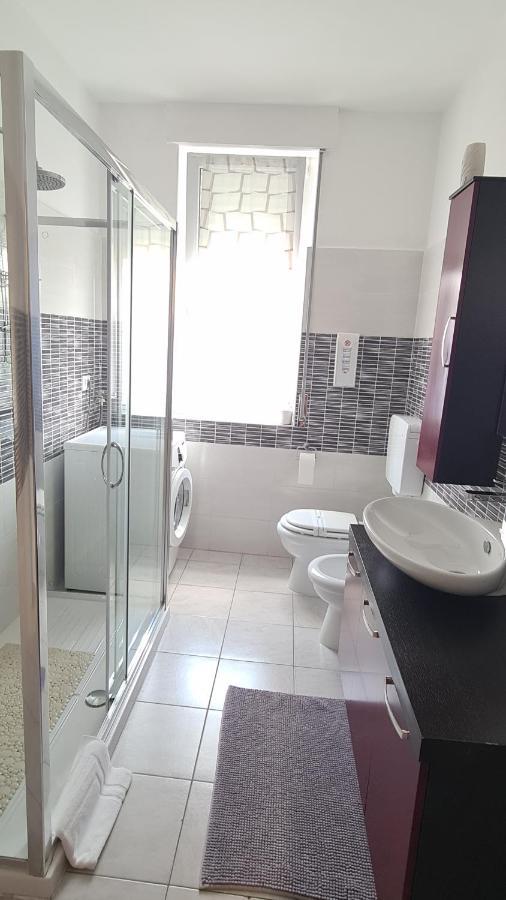 B&B Regina Busto Arsizio Extérieur photo