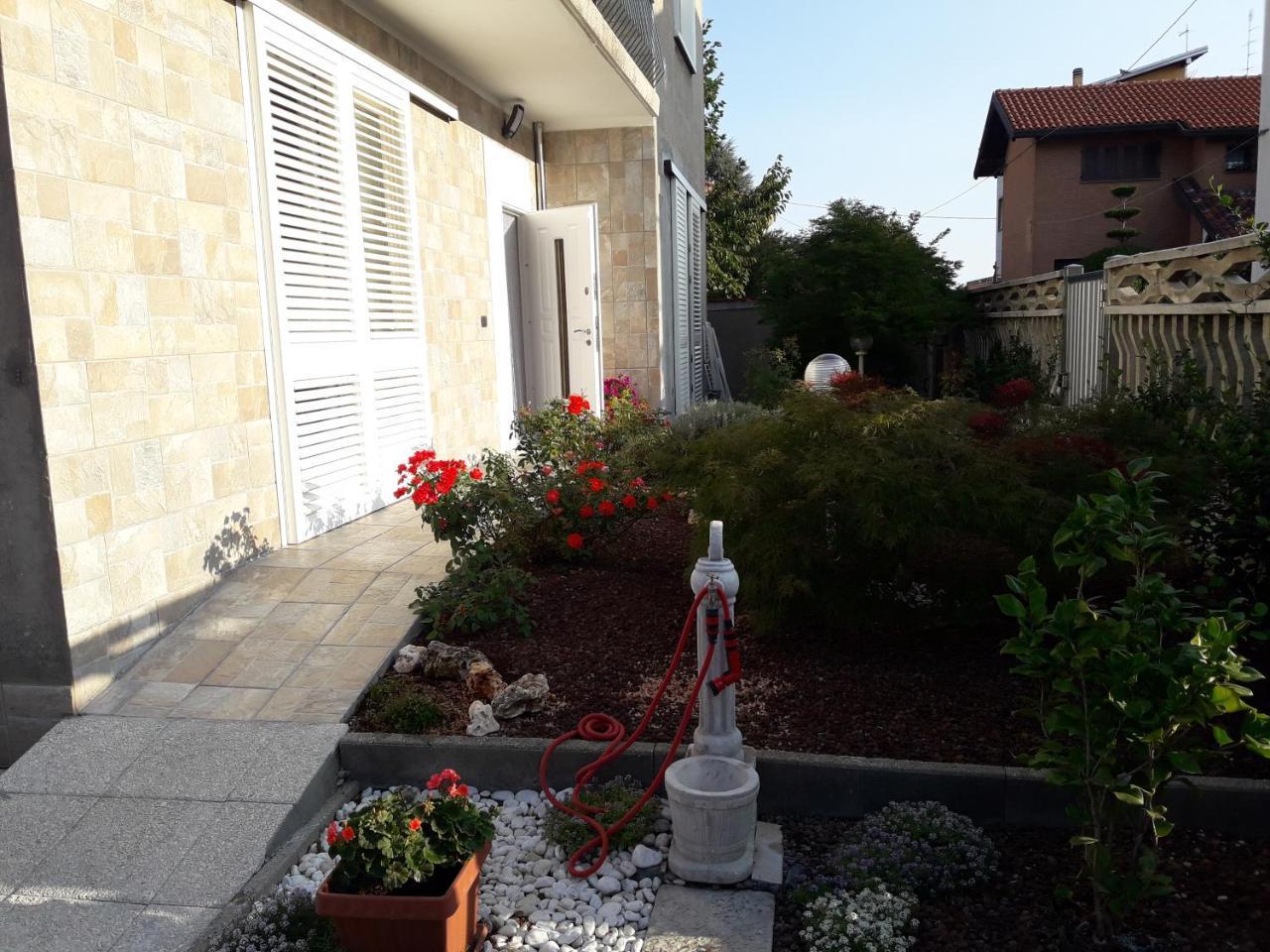 B&B Regina Busto Arsizio Extérieur photo